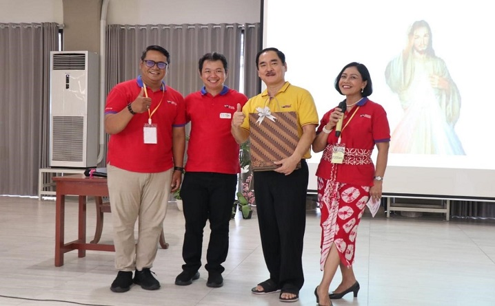 narsum dari EJC dan tuan rumah